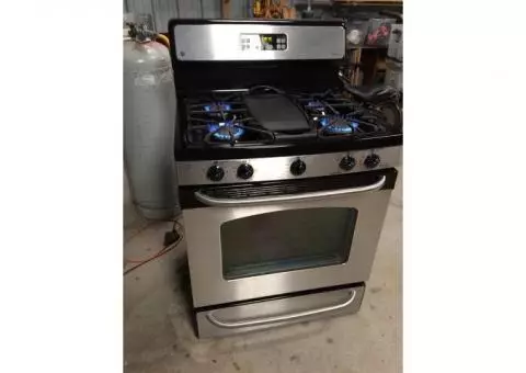 GE Gas Range