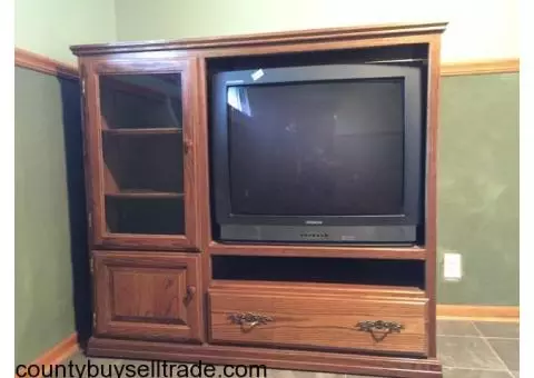 Cabinet & TV