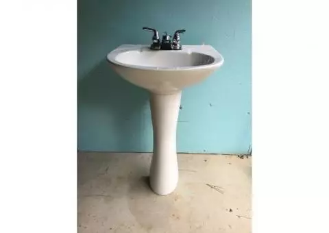 Pedestal Sink