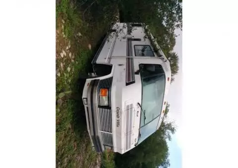 1990 Foretravel Grand Villa