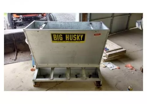 Big Husky Hog Feeders