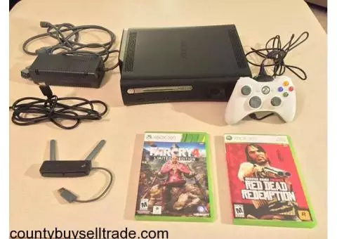 Xbox 360, 120GB HDD, 2 Games