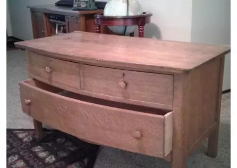 Dresser antique