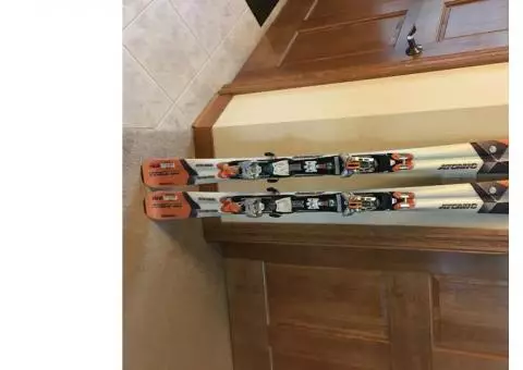 Atomic m2tron B5 162cm Skis