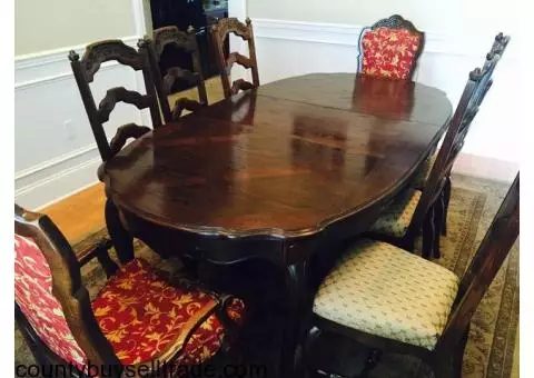 Dining room set