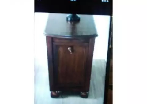 End Table Unique