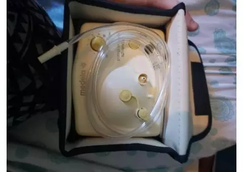 Breast pump