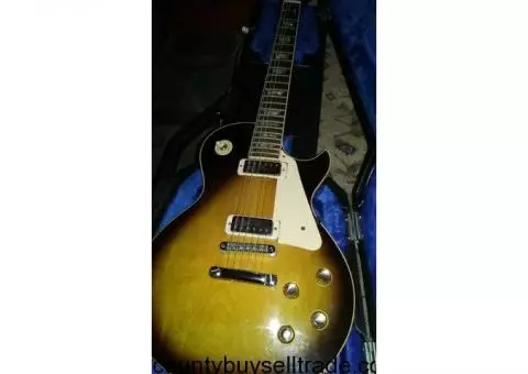 1976 GIBSON SUNBURST LES PAUL DELUXE