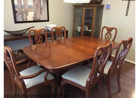 Solid hard wood dining set