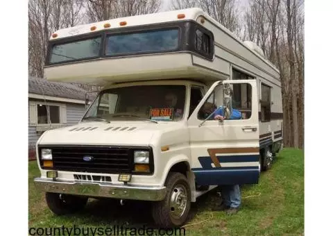 1983 HOLIDAY RAMBLER RV 27'