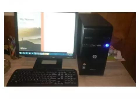 Desk top computer