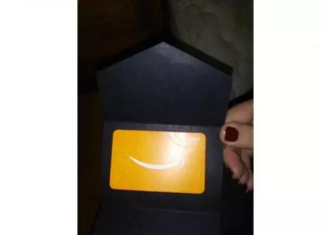 Gift card for Amazon 100 on it