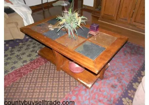 coffee table with two end tables