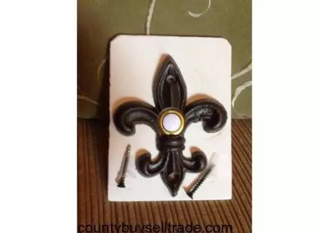 Fleur De Lis Doorbell