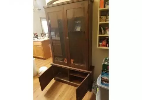 Gun cabinet - free!