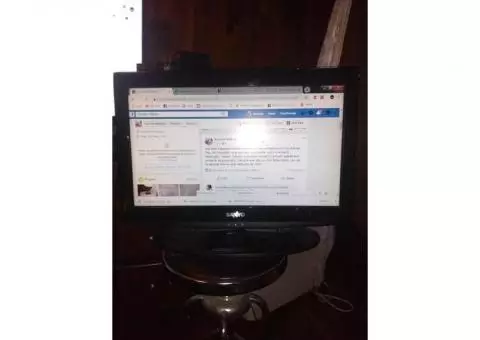 27" Sanyo LCD TV