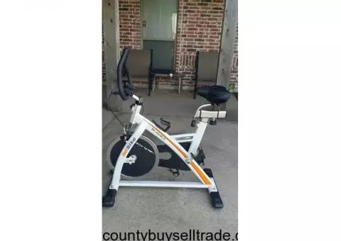 Bladez H914 Jet Bicycle Indoor Cycling Bike