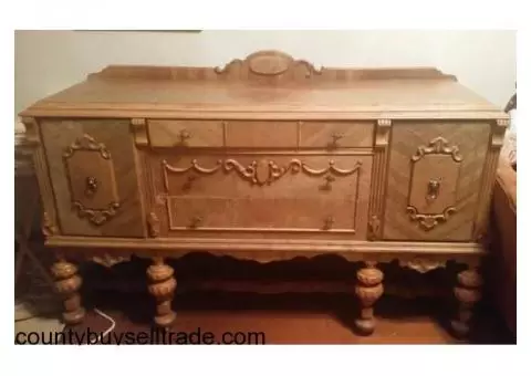 Antique Oak Veneered with Birdseye Maple Buffet