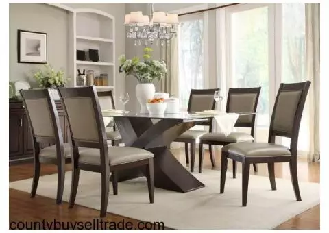 BRAND NEW 7 PIECE GLASS TOP DINING SET