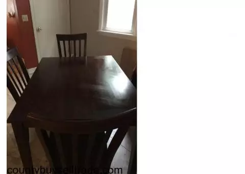 Kitchen table