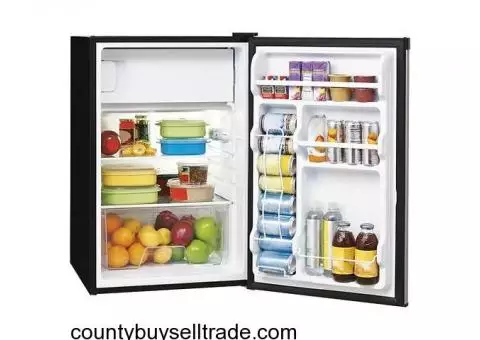 Frigidaire Silver 4.4 Cu. Ft. Compact Mini Refrigerator Fridge Frig