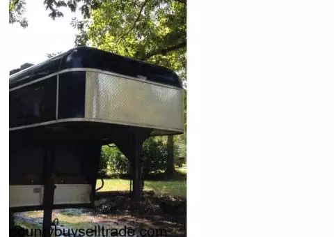 1997 Big Valley Horse Trailer