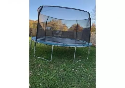 Trampoline