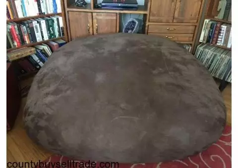 Giant memory foam beanbag lounger