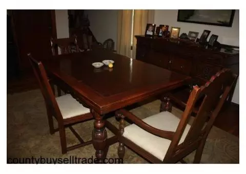 ANTIQUE DINING SET