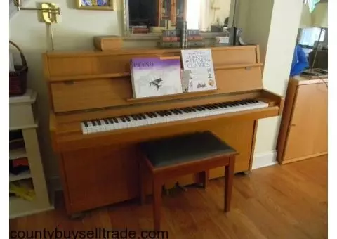 Upright Piano with bench Samick