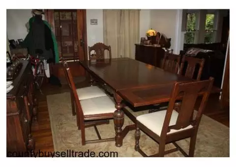 ANTIQUE DINING SET