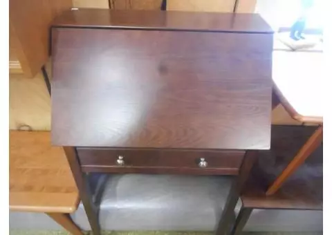 Manchester Wood Desk