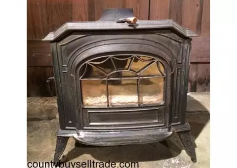 Vermont Castings Resolute Wood Stove