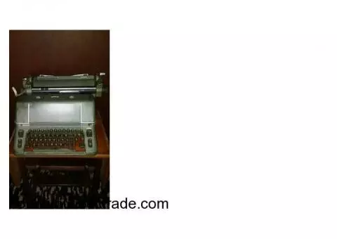 Vintage Hermes Ambassador Typewriter