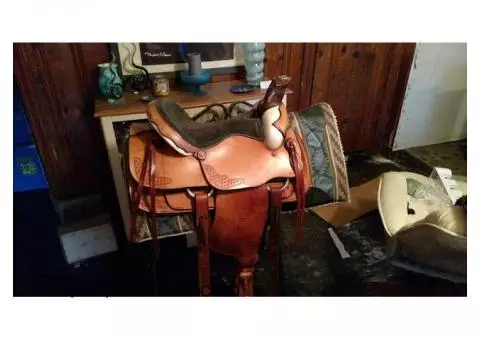 15 inch Roping Saddle w/ Pad, Stand and Halter