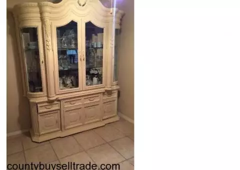 18th century China cabinet