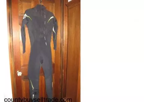 NEW FULL BODY WET SUIT