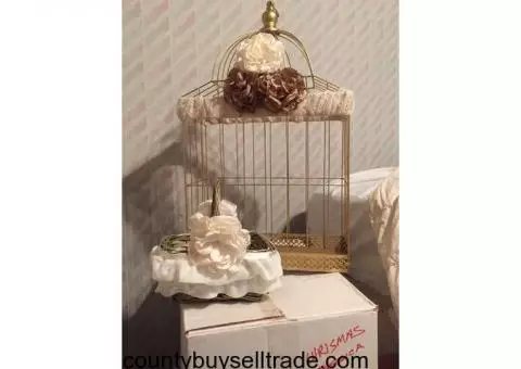 Birdcage card holder