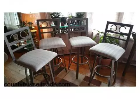 Beautiful 32" Bar Height Stools (Heavy Metal)