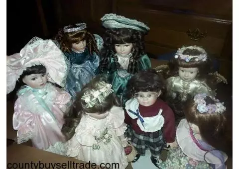 DOLL COLLETION