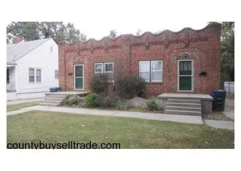 2 bed/1 bath Duplex for Rent in Hutchinson