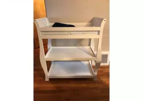 Changing table