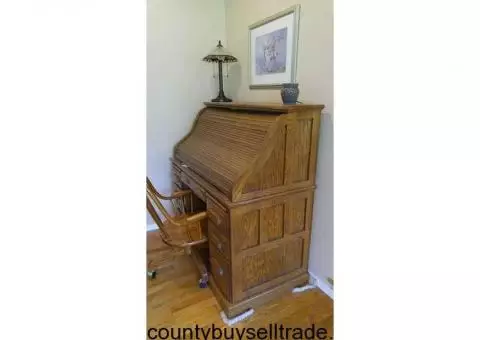 Solid oak Rolltop desk