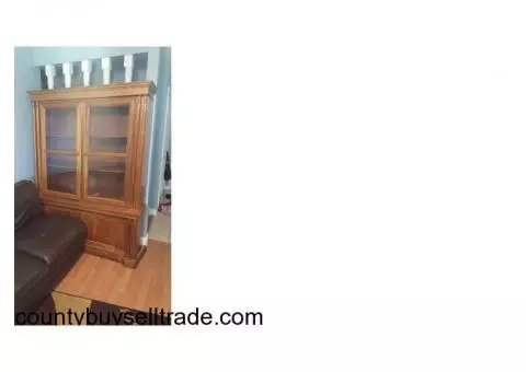 Wood Hutch