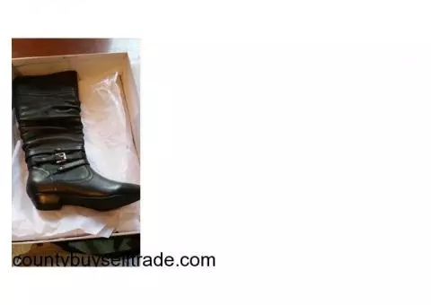 Women's leather boot's