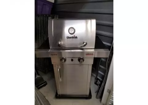 CharBroil tru-infrared grill