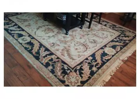 Area rug