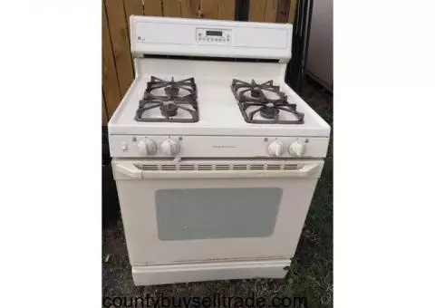 GAS RANGE