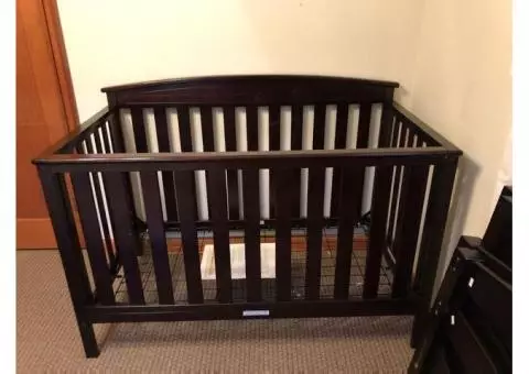 4 in 1 Crib