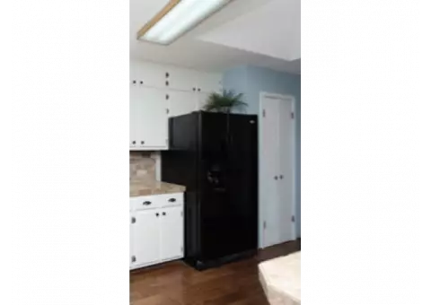 BLACK WHIRLPOOL REFRIGERATOR- DOUBLE DOOR